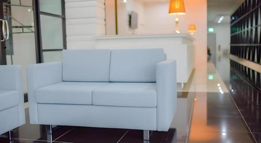 Thanburi Hotel Udon Thani Zewnętrze zdjęcie