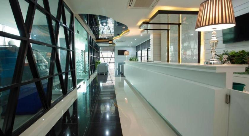 Thanburi Hotel Udon Thani Zewnętrze zdjęcie